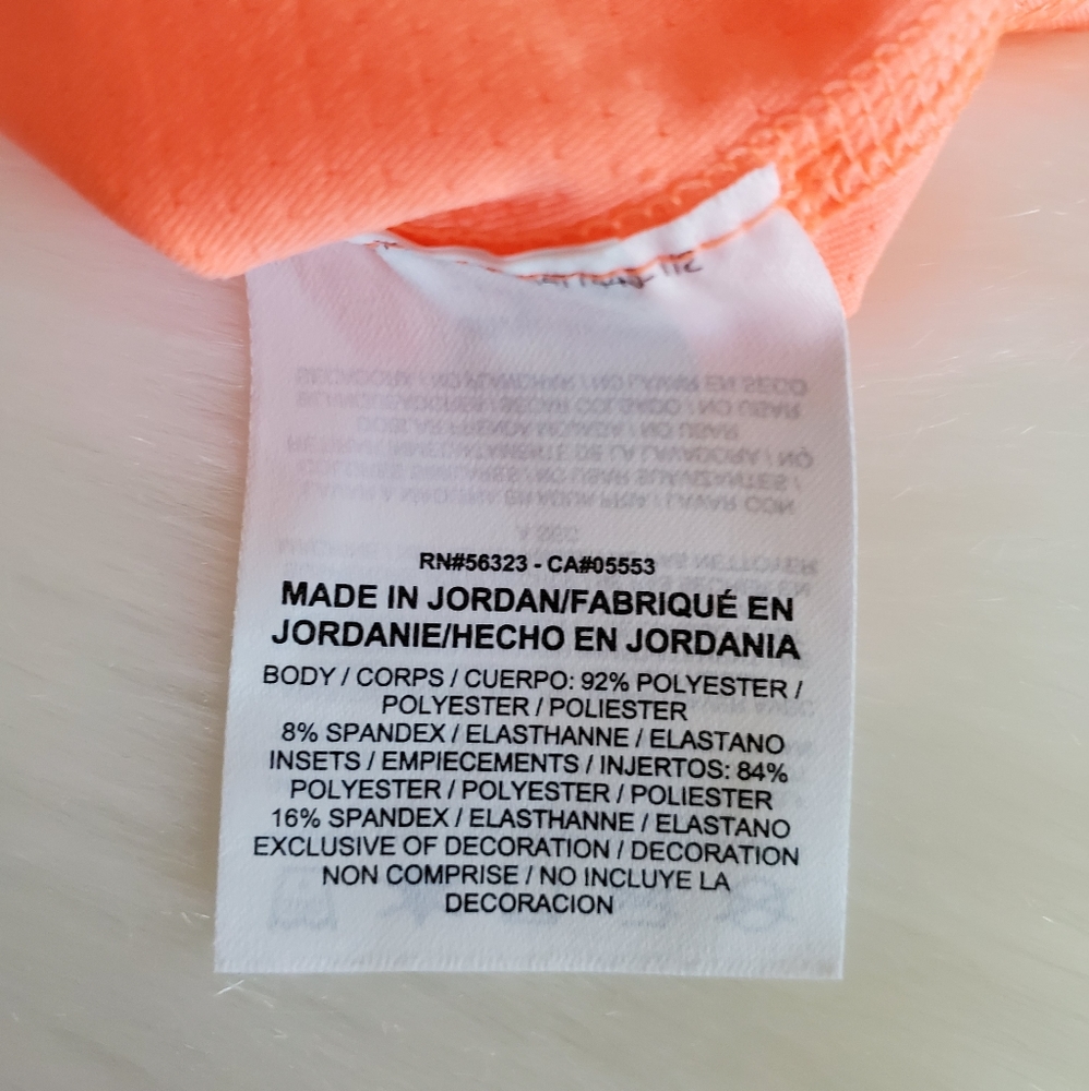 NIKE TANK TOPS SIZE S NEW - Picture 4 of 5